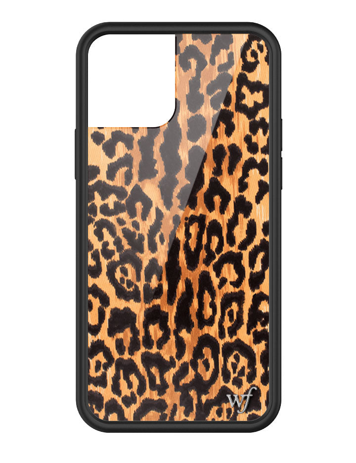 LEOL12P-Leopard-Love-iPhone-12-12-Pro-Case-01.jpg