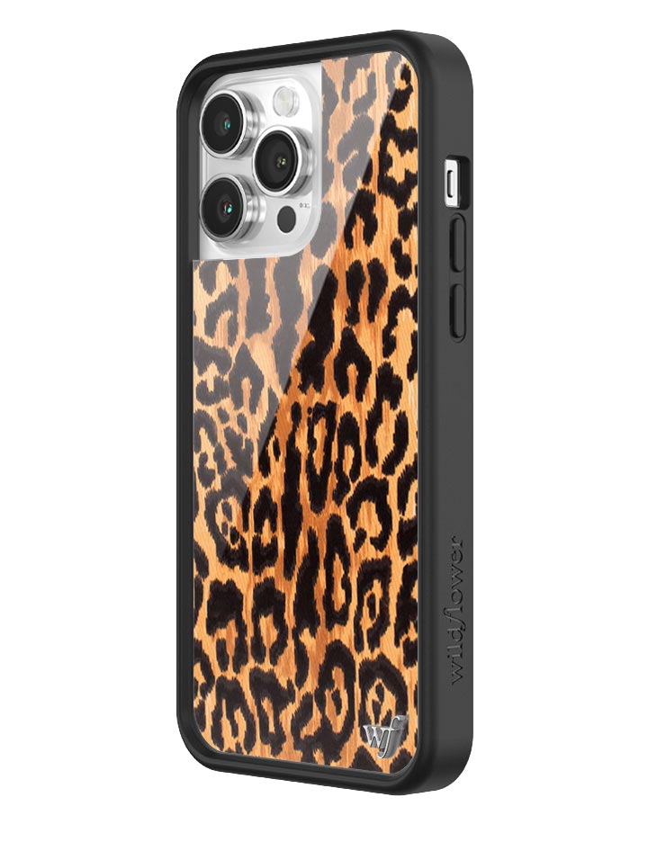 LEOL14PM-Leopard-Love-iPhone-14-Pro-Max-Case-02.jpg