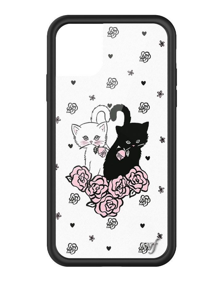 MGAR2011-Black-and-White-Kittens-iPhone-11-Case-01_e5fc4866-3c18-45e9-9099-49e32cfe2349.jpg