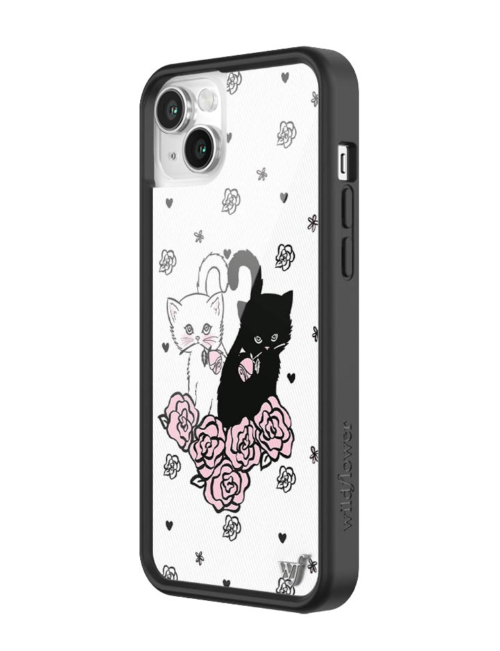 MGAR2014-Black-and-White-Kittens-iPhone-14-Case-02_94852db0-54aa-4362-a396-2352106cedee.jpg