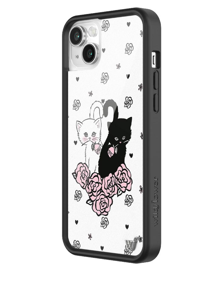 MGAR2014M-Black-and-White-Kittens-iPhone-14-Plus-Case-02_edffdb9a-2cdb-42ab-b1e3-26396dfed04c.jpg