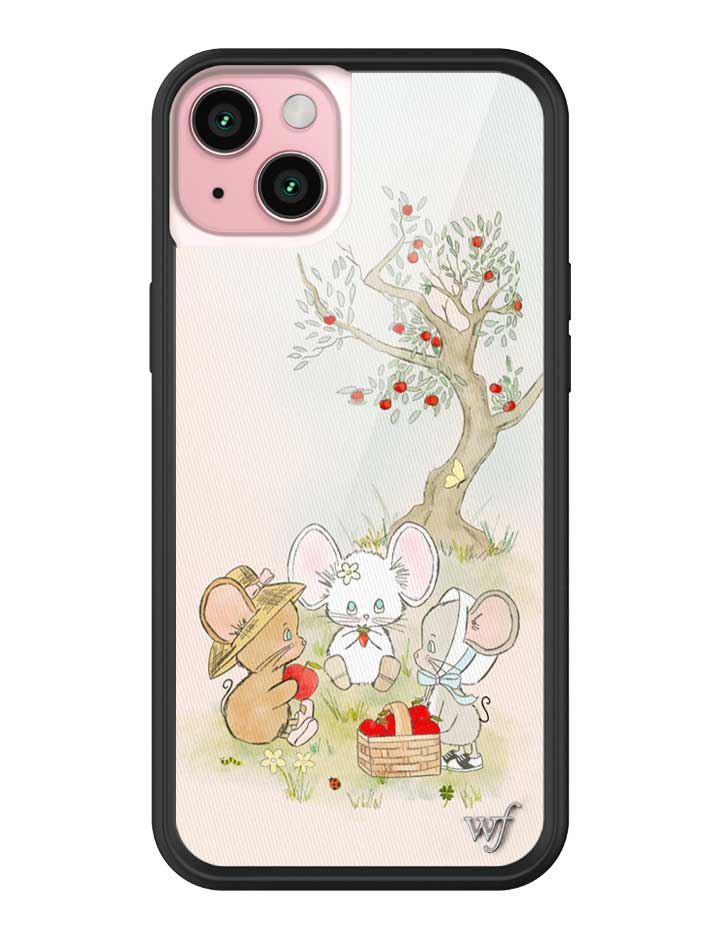 MICE2015PLS-Mice-Friends-iPhone-15-Plus-Case-01_083a3c9b-a353-491e-b447-230baaebbd77.jpg