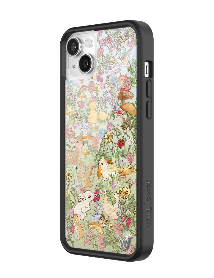 TAYG2014-Taylor-Giavasis-iPhone-14-Case-02_61770201-5078-4caf-96ab-59140606d439.jpg